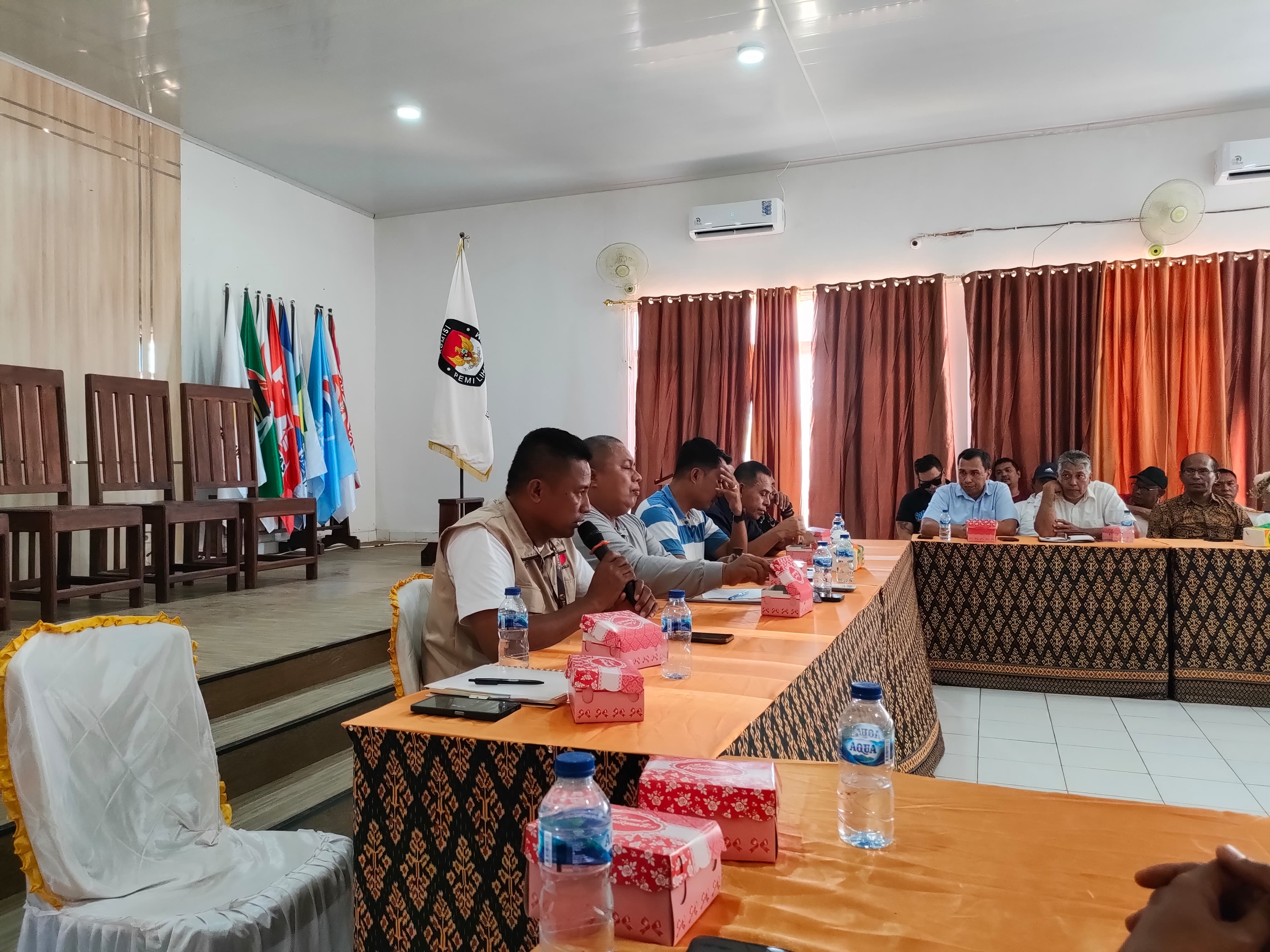 Rakor Persiapan Pengundian No Urut Pasangan Calon